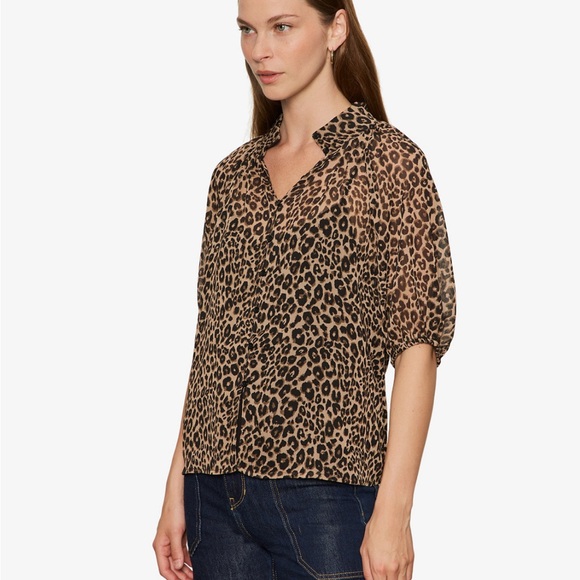 Sanctuary Leopard Print Keep Me Close Collared Blouse - Picture 1 of 12